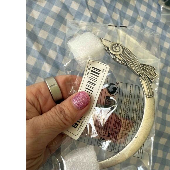 Look at this CRESCENT MOON witchy RAVEN hair stick! Your familiars will love it! - Picture 3 of 3